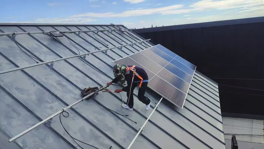 Rooftop installation by a VaySunic partner